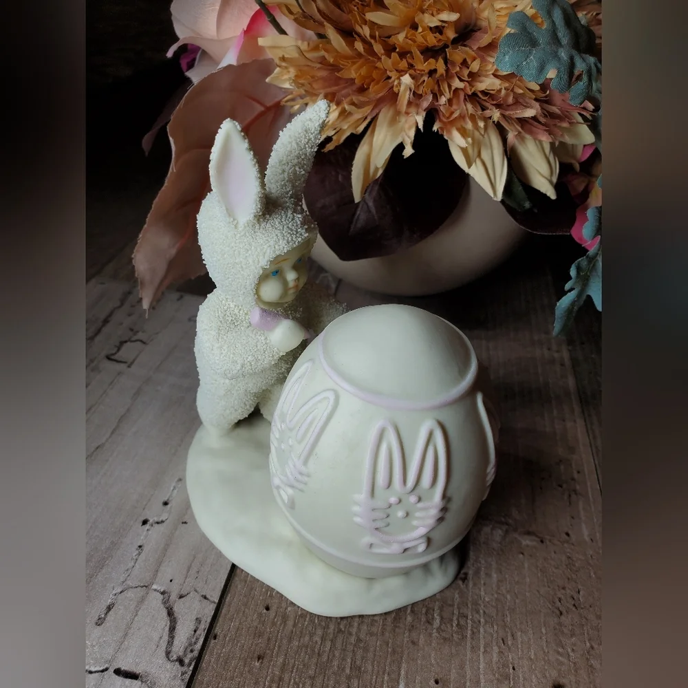 Vintage 1996 Snowbunnies Department 56 I'll Color the Easter Egg NWOT
